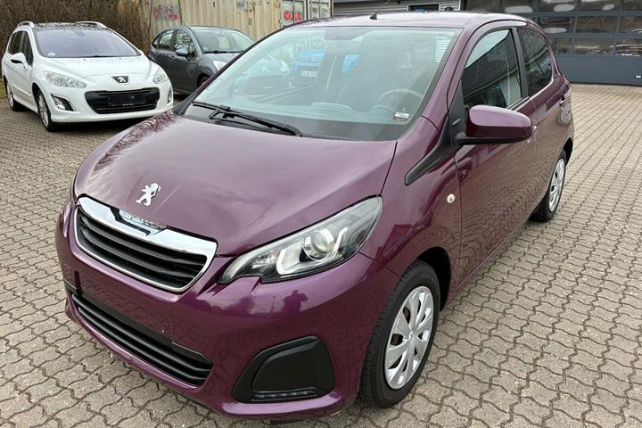 Lilla Peugeot 108 fra 2016 set udefra