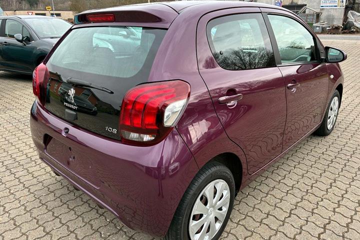 Lilla Peugeot 108 fra 2016
