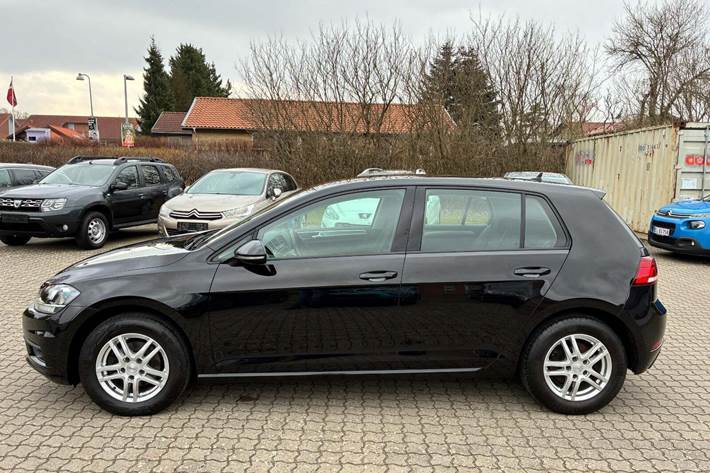 Sort VW Golf VII fra 2018