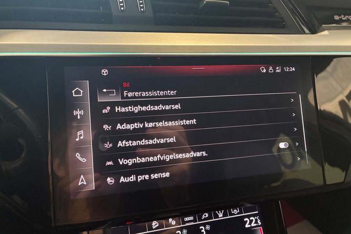 Sort Audi Q8 e-tron fra 2024