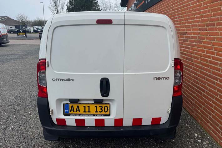 undefined Citroën Nemo fra 2013 set udefra