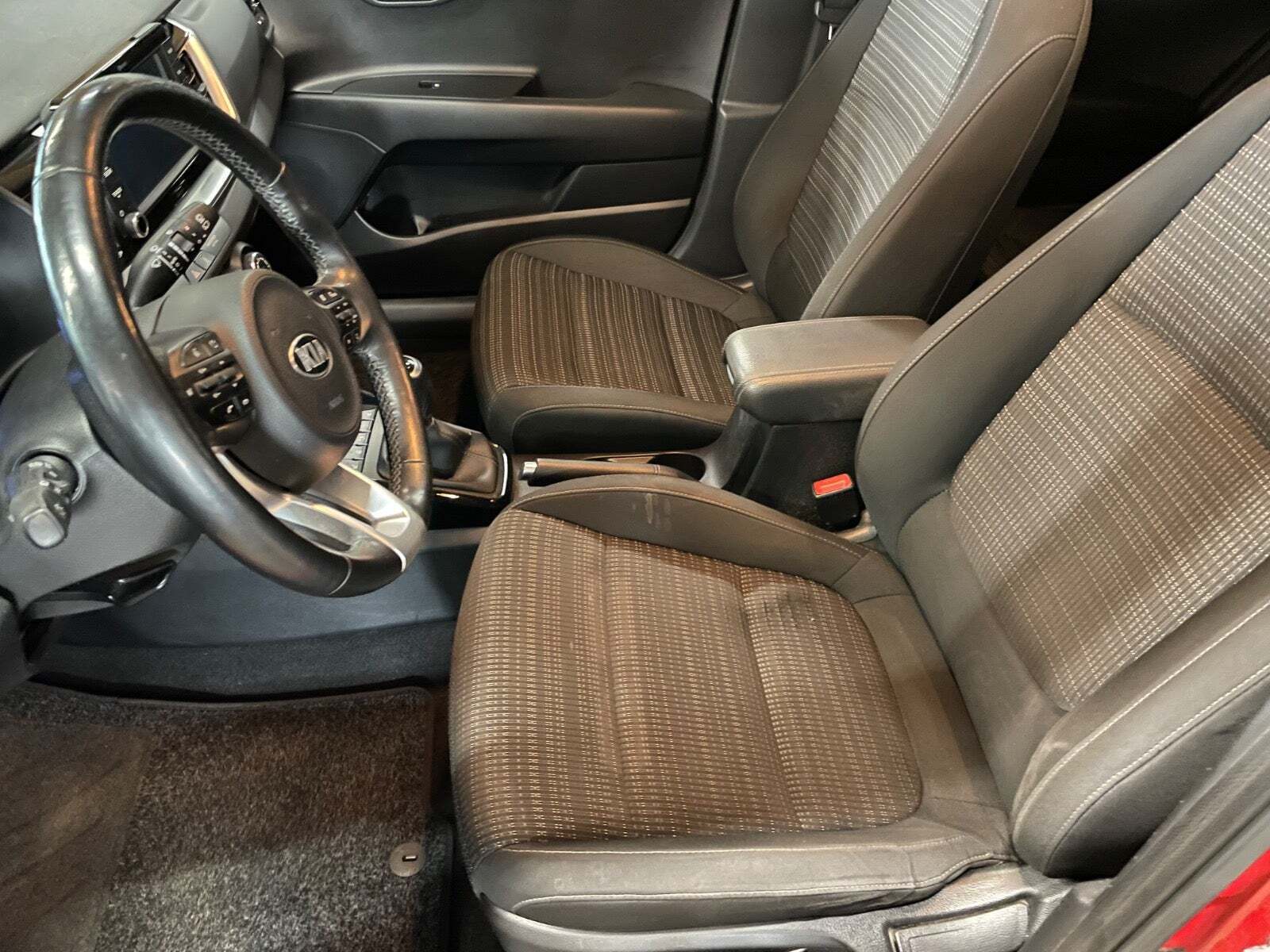Rød Kia Stonic fra 2019