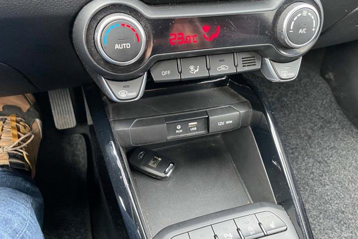 Rød Kia Stonic fra 2019