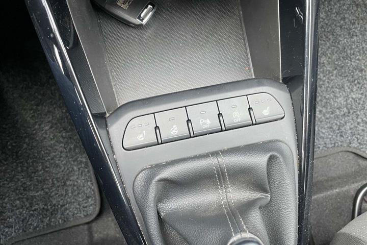 Rød Kia Stonic fra 2019