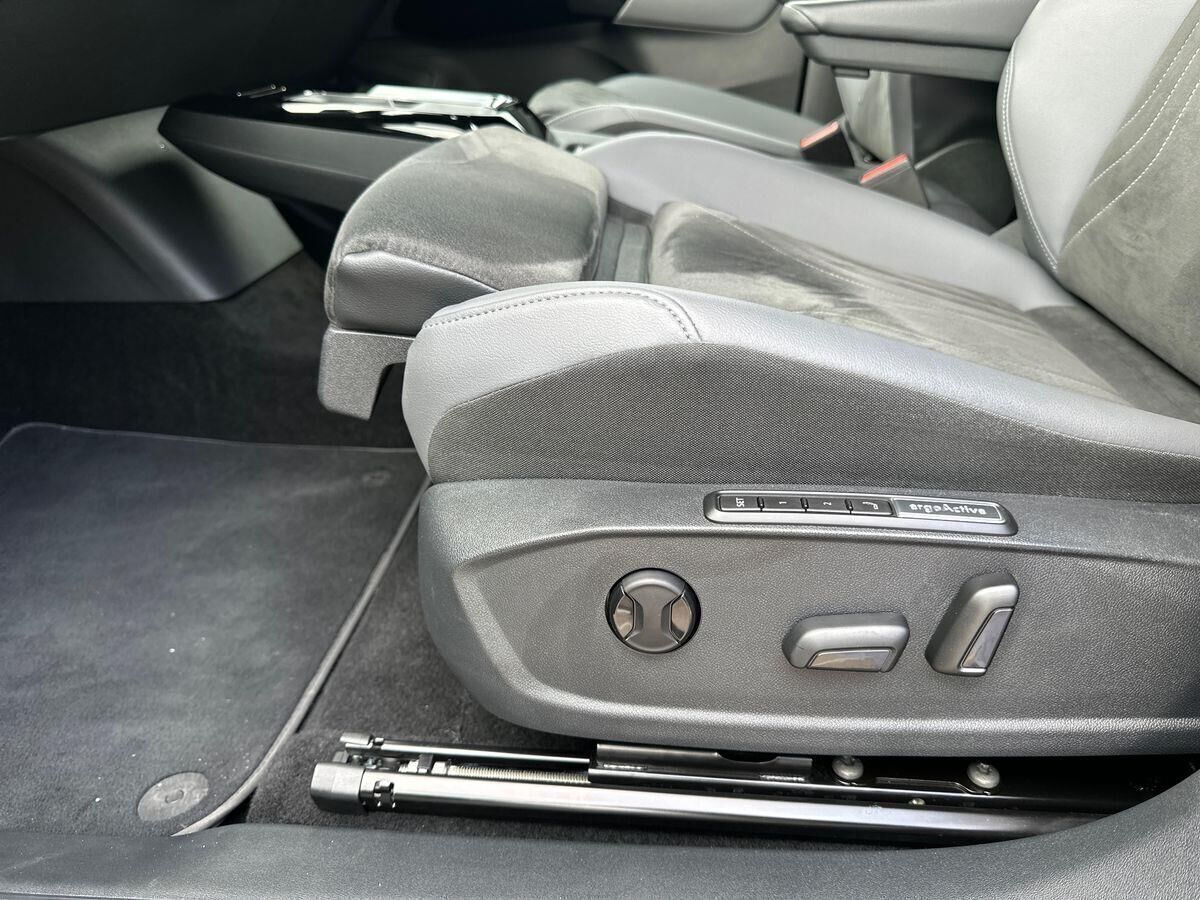 Sort VW ID.4 fra 2025