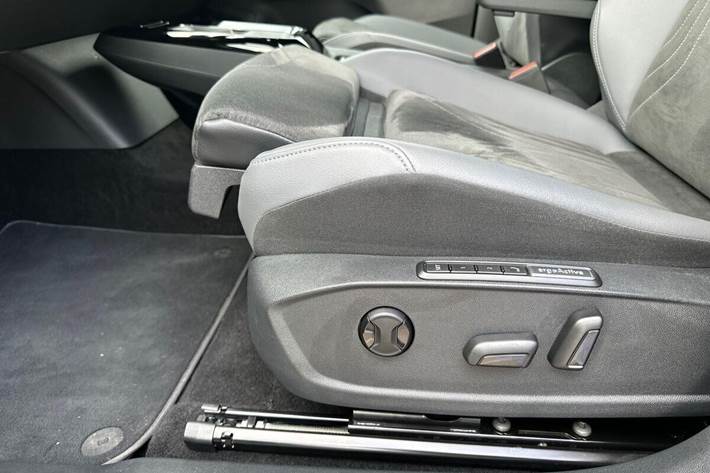 Sort VW ID.4 fra 2025