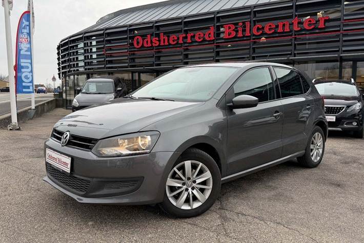 Grå VW Polo fra 2012
