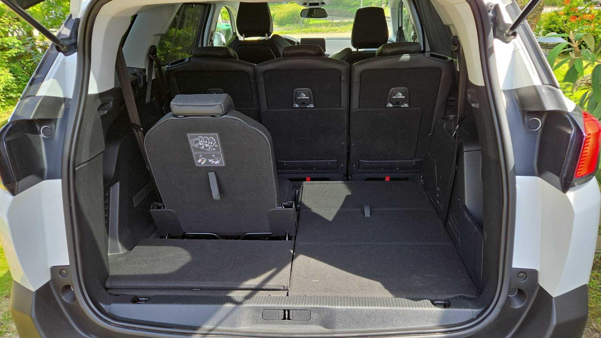 Hvid Peugeot 5008 fra 2017