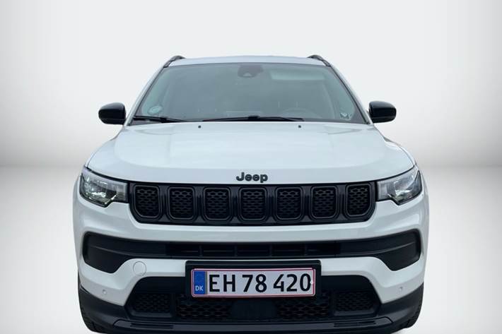 Hvid Jeep Compass fra 2022