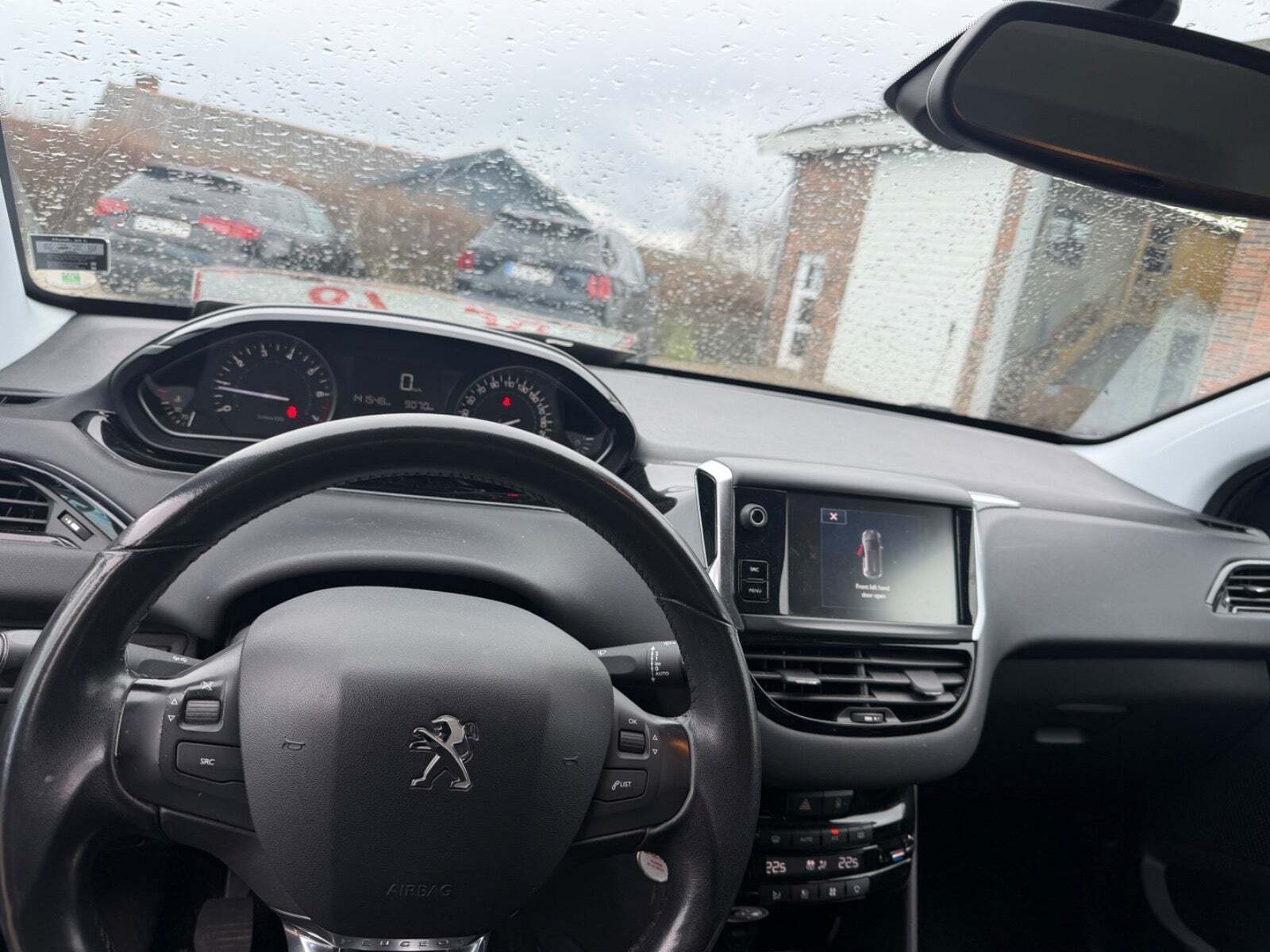 Peugeot 208 1,2 VTi 82 Chili+