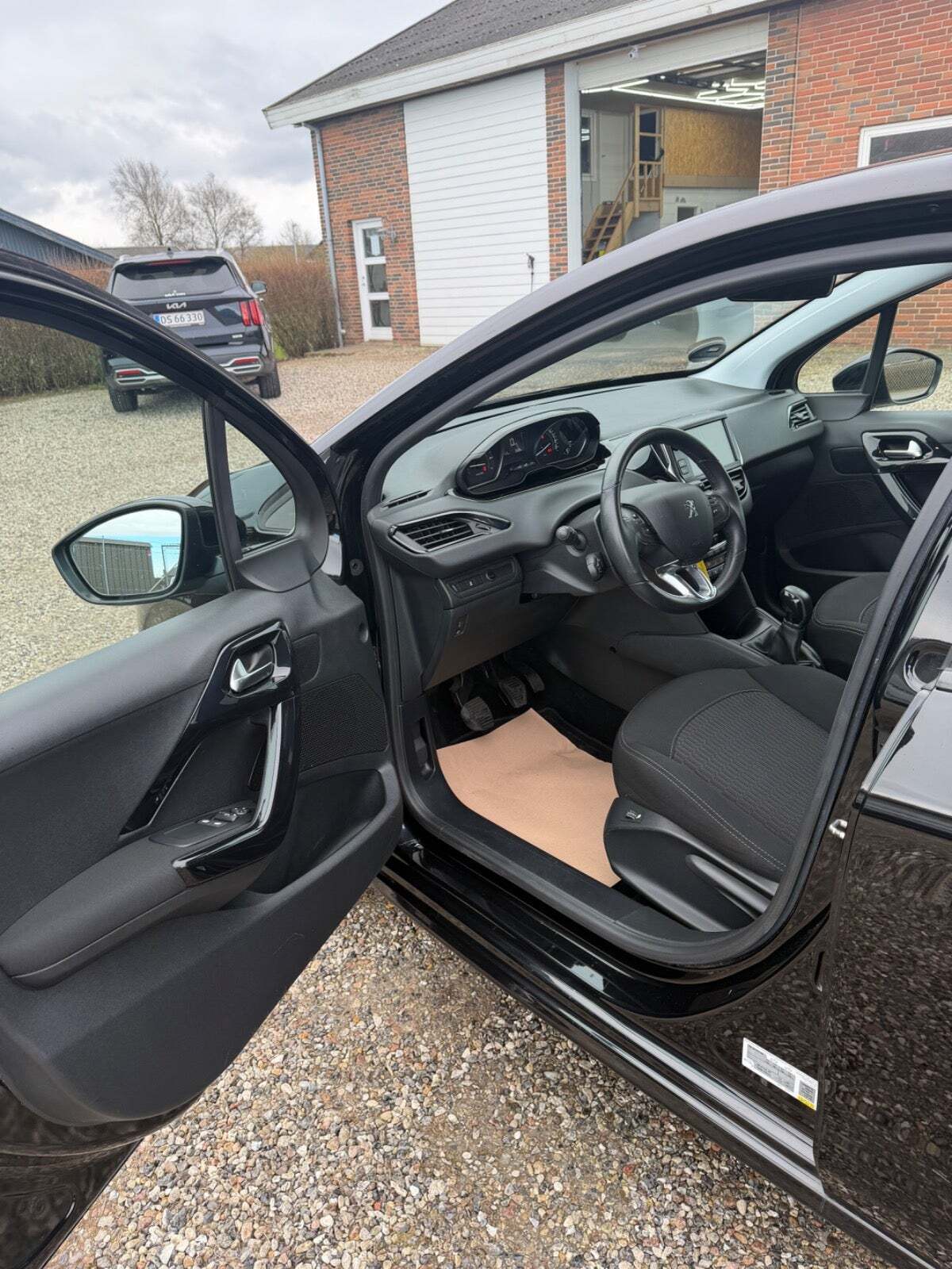 Peugeot 208 1,2 VTi 82 Active