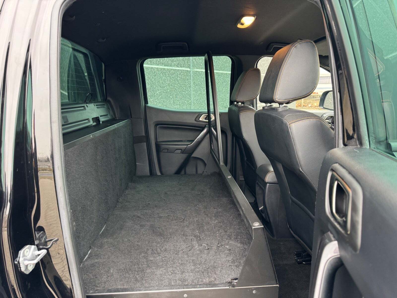 Sort Ford Ranger fra 2019