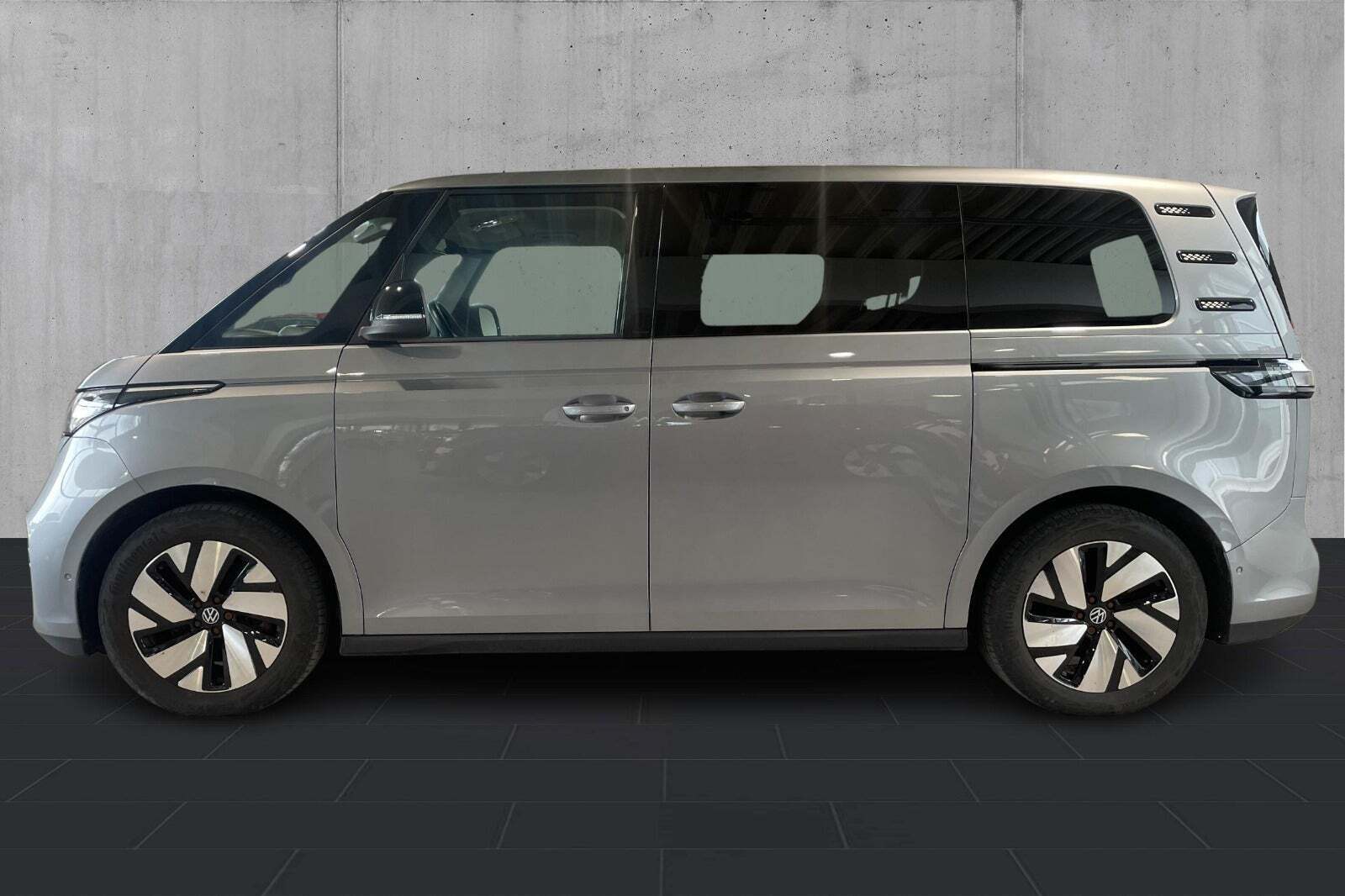 VW ID.Buzz 77 Life SWB