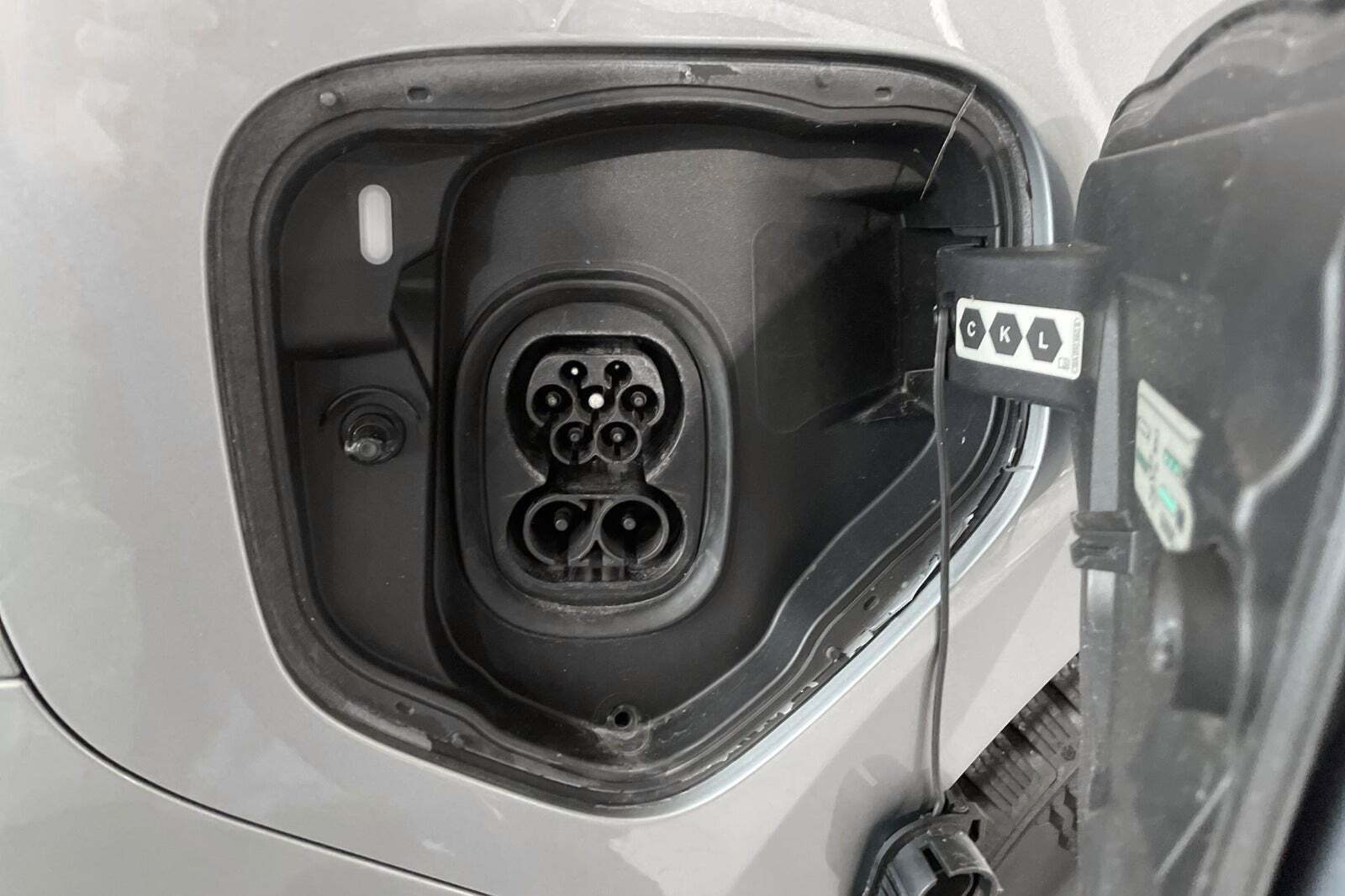 Grå VW ID.Buzz fra 2023