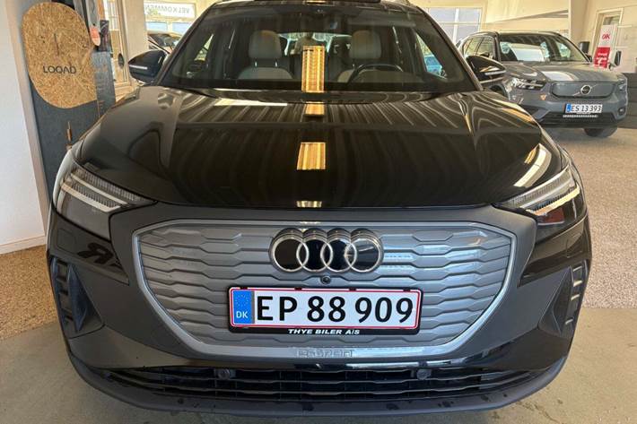 Sort Audi Q4 e-tron fra 2022