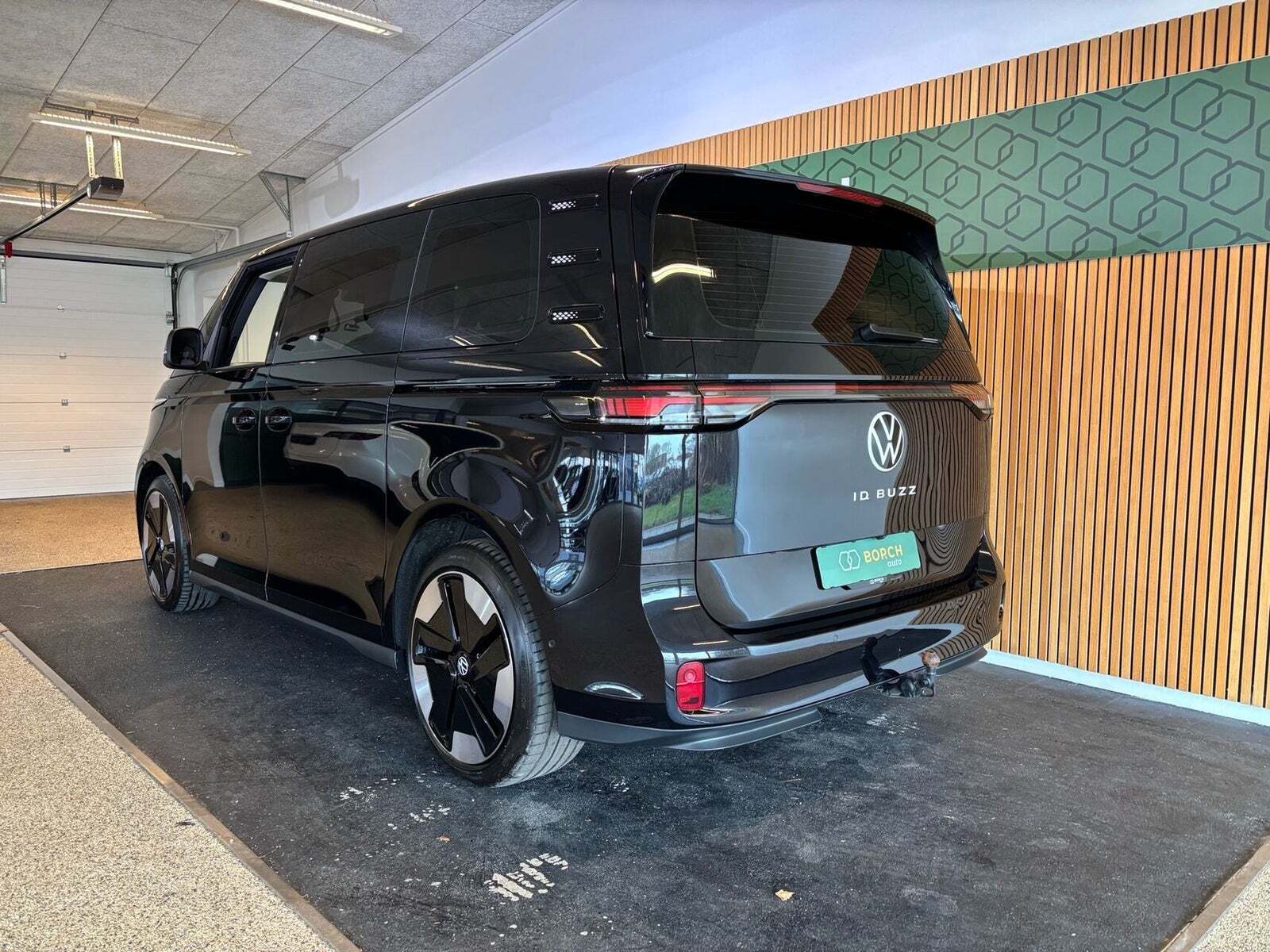 VW ID.Buzz 77 Style SWB
