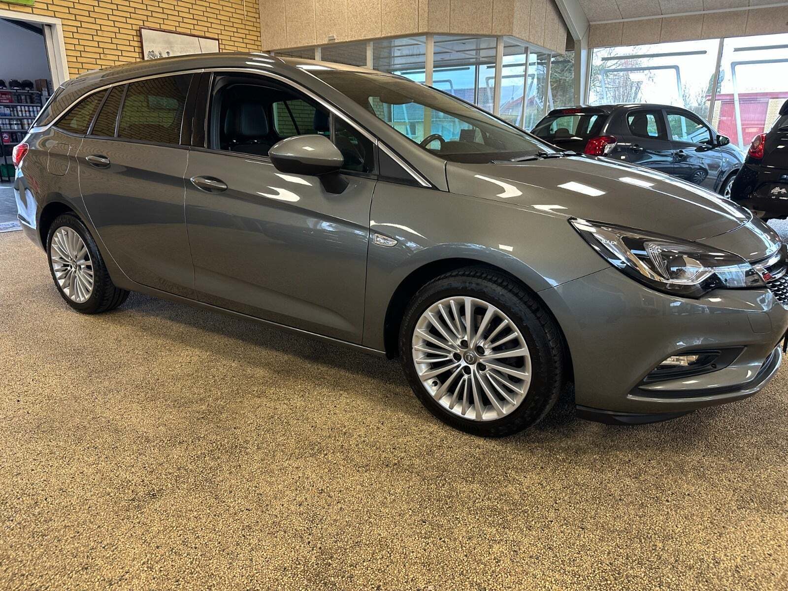 Opel Astra 1,6 CDTi 136 Innovation Sports Tourer