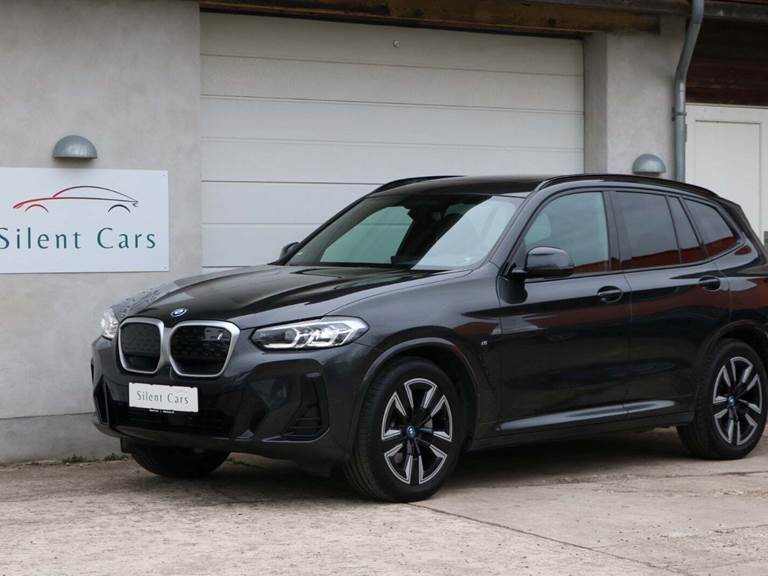 BMW iX3 Charged M-Sport