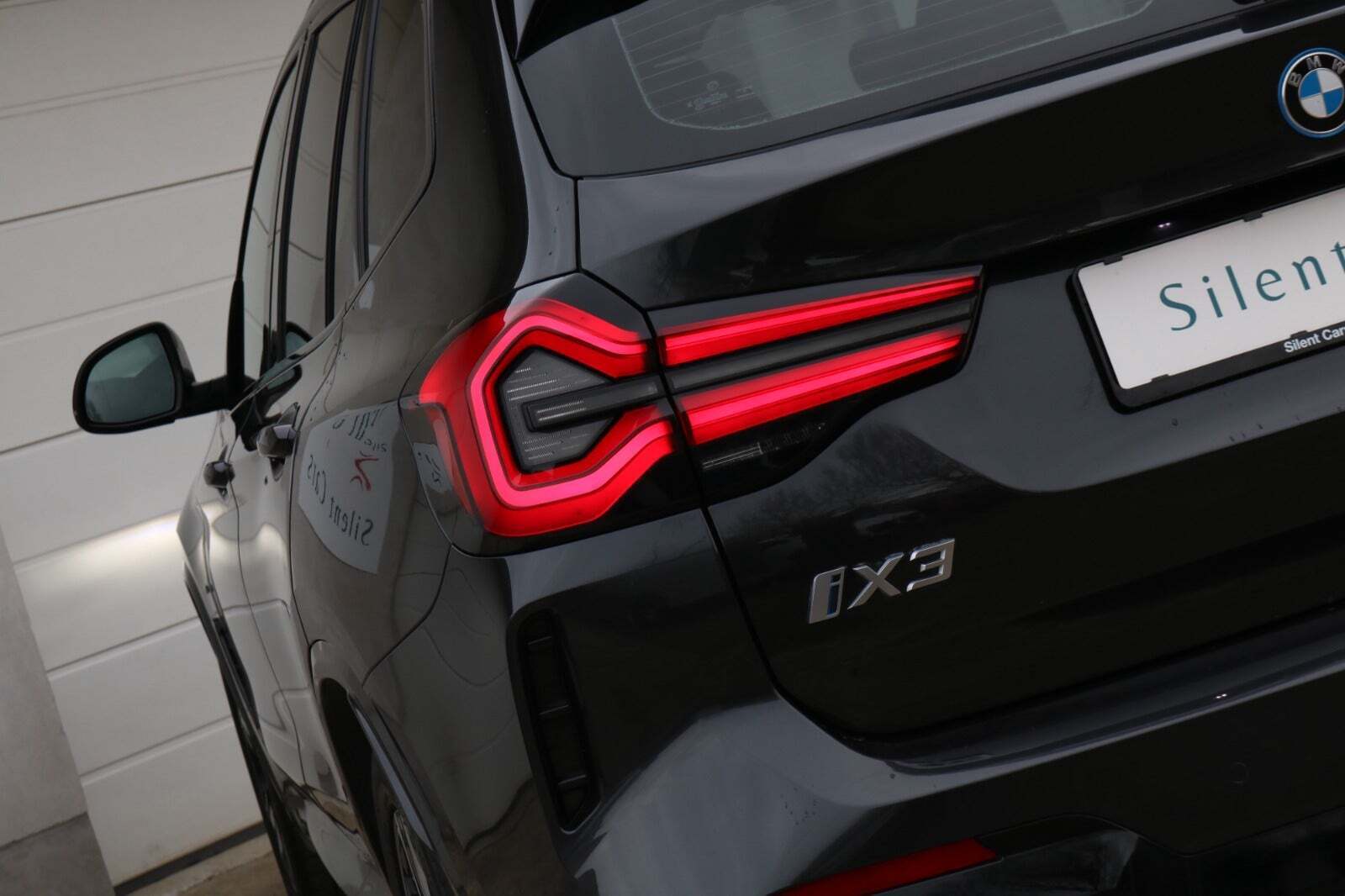 BMW iX3 Charged M-Sport