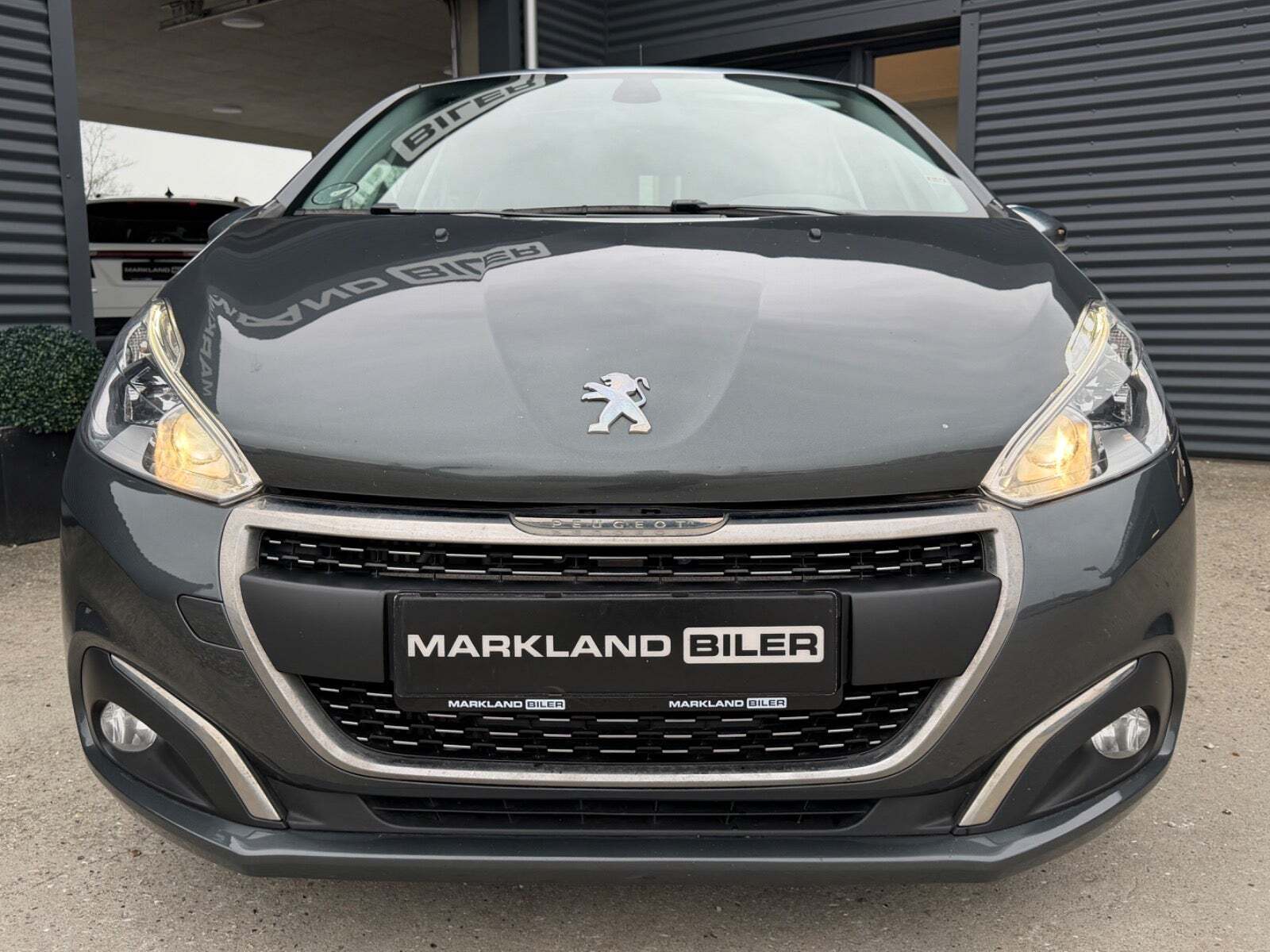 Peugeot 208 1,6 BlueHDi 100 Allure Sky