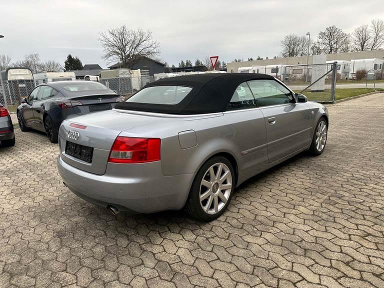 Audi A4 1,8 T 163 Cabriolet