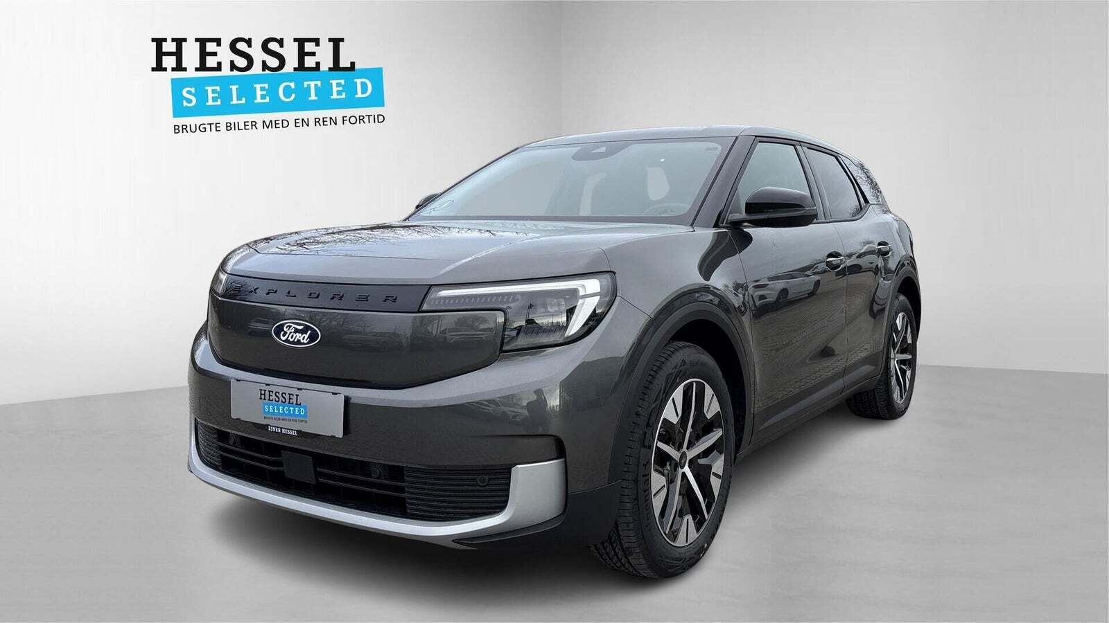 Ford Explorer 79 Select Extended Range AWD