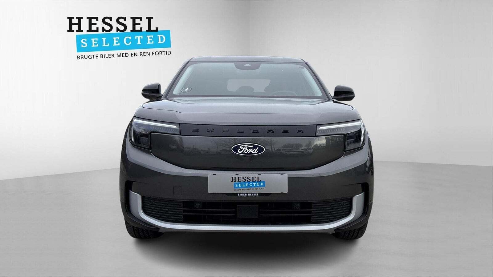 Ford Explorer 79 Select Extended Range AWD