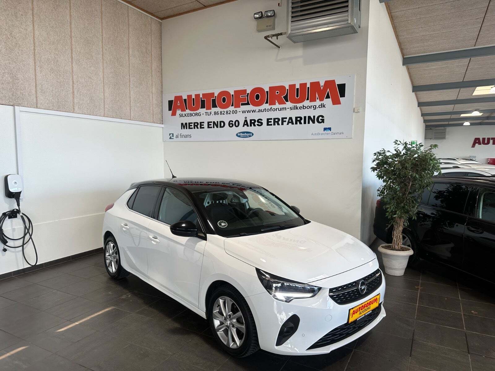 Opel Corsa 1,2 Elegance Van