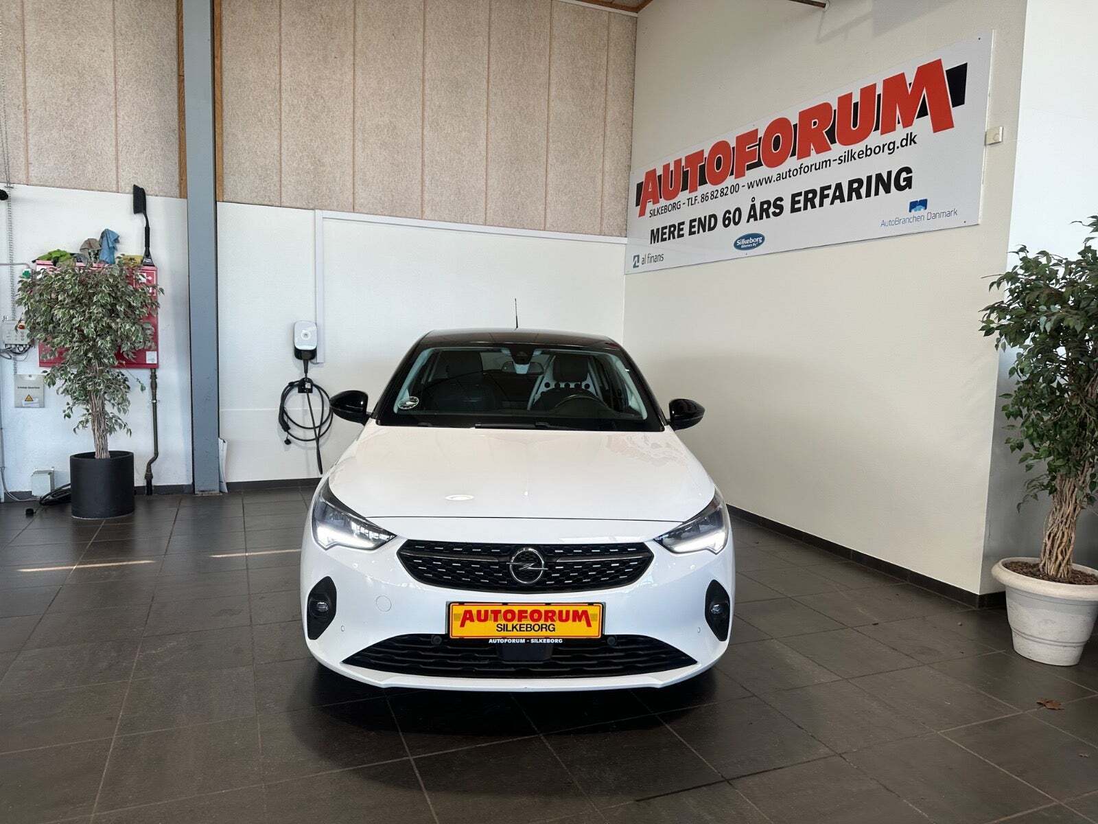 Opel Corsa 1,2 Elegance Van