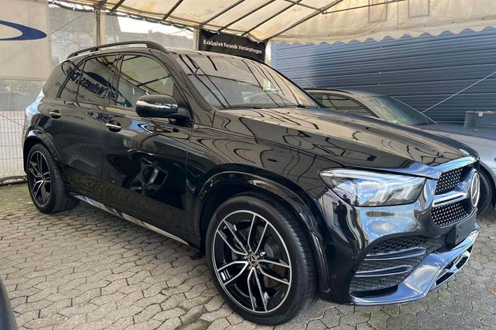 Sort Mercedes GLE350 de fra 2022