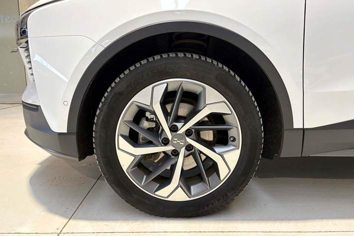 Hvid Aiways U5 fra 2021