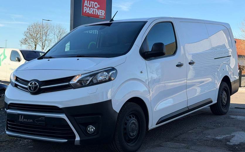 Toyota ProAce 2,0 D 120 Long Comfort Master aut.