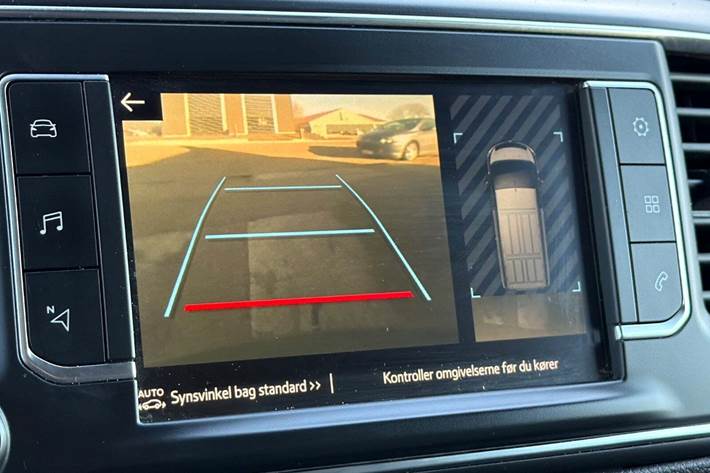 Hvid Toyota ProAce fra 2020