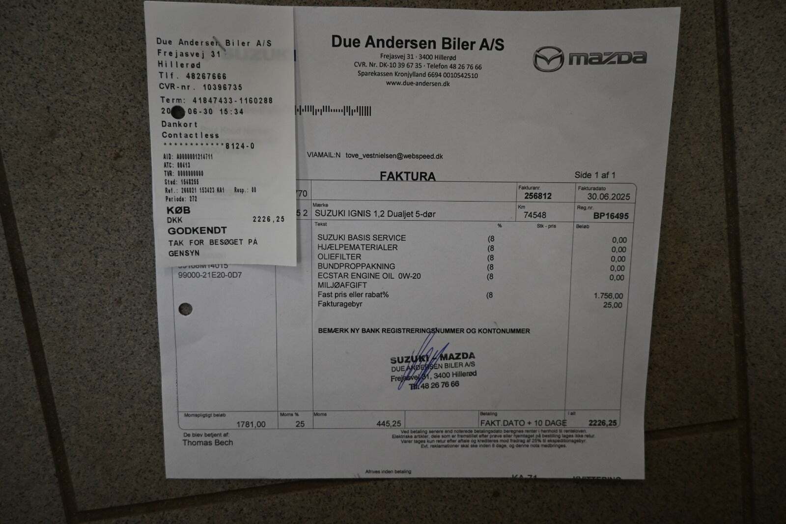 Grå Suzuki Ignis fra 2017