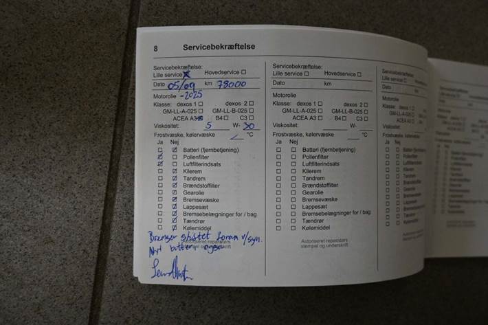 Sort Opel Karl fra 2017