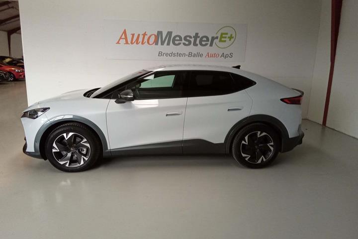 Hvid Cupra Tavascan fra 2025