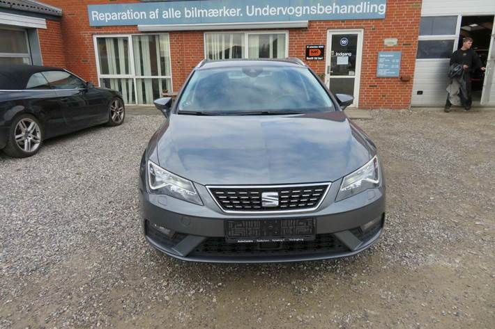 Sort Seat Leon fra 2018