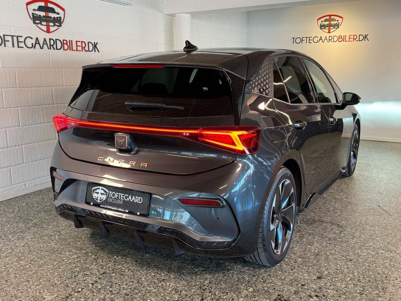 Cupra Born 77 e-Boost Dinamica Pack