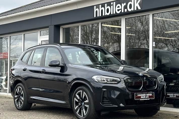 Sort BMW iX3 fra 2024