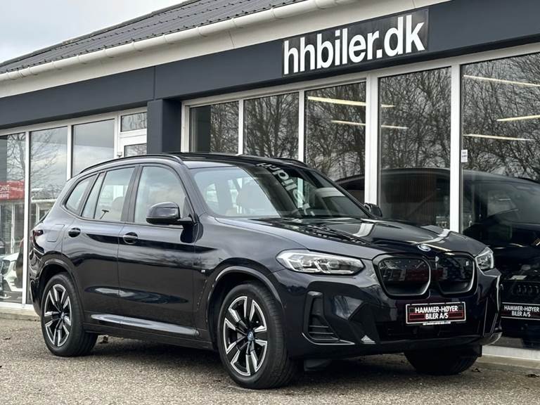 BMW iX3 Charged M-Sport