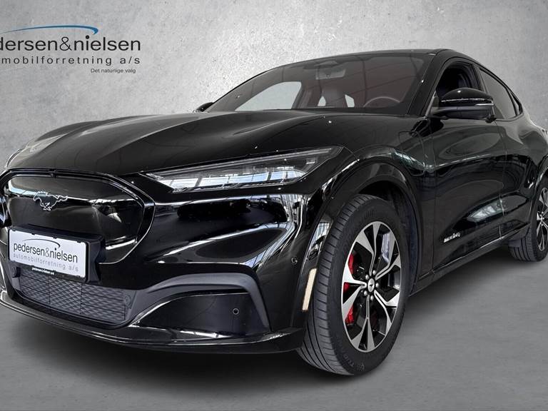 Ford Mustang Mach-E EL SR Premium AWD 269HK 5d Aut.