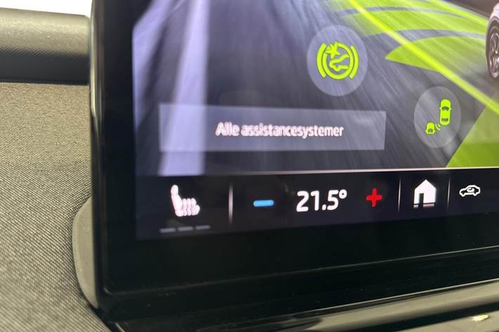 Hvid Skoda Enyaq fra 2021