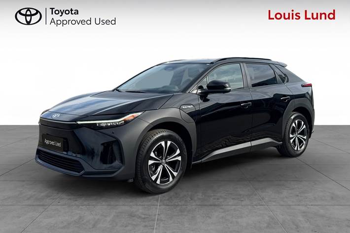 Sort Toyota BZ4X fra 2023