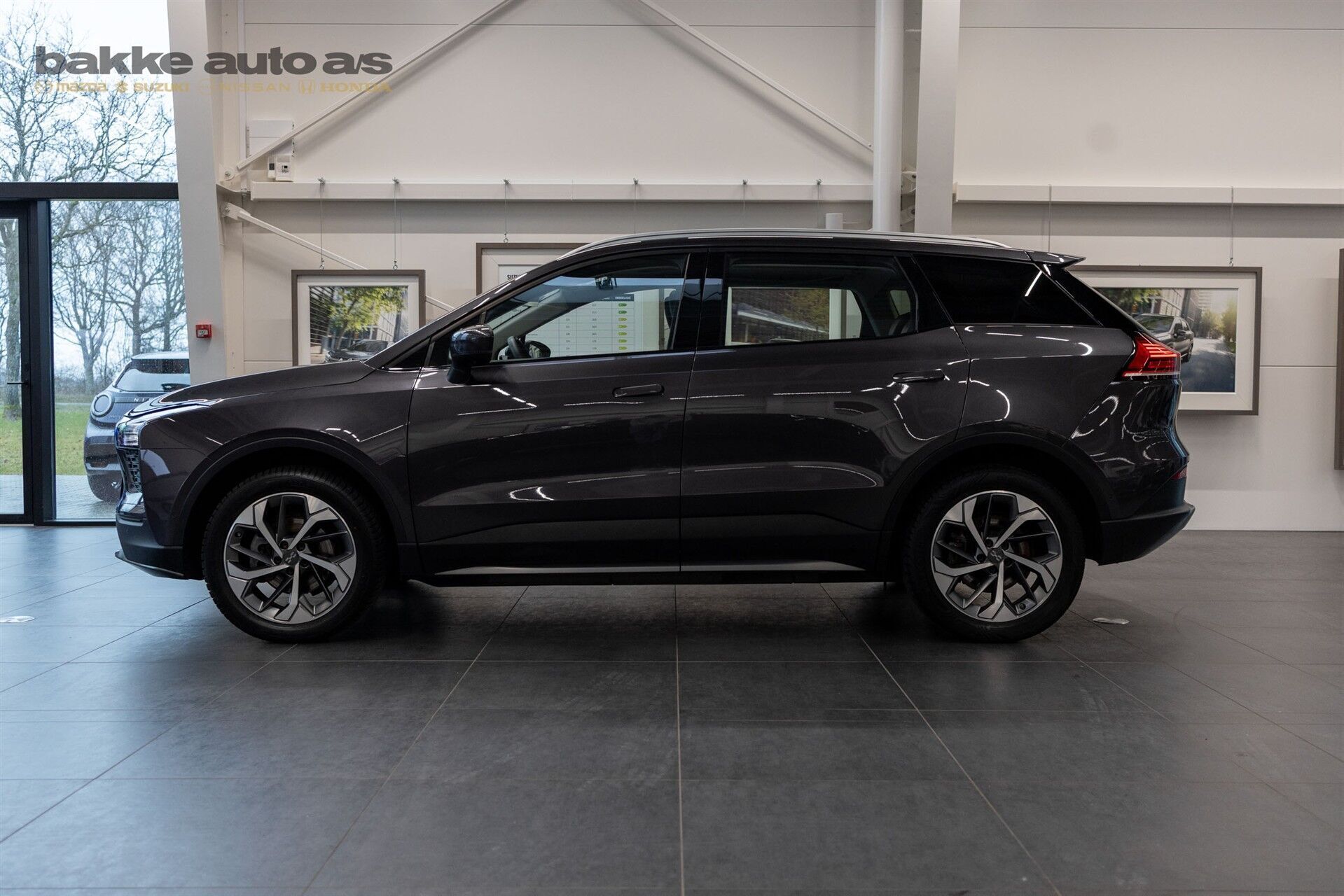 Aiways U5 EL Premium 204HK 5d Aut.