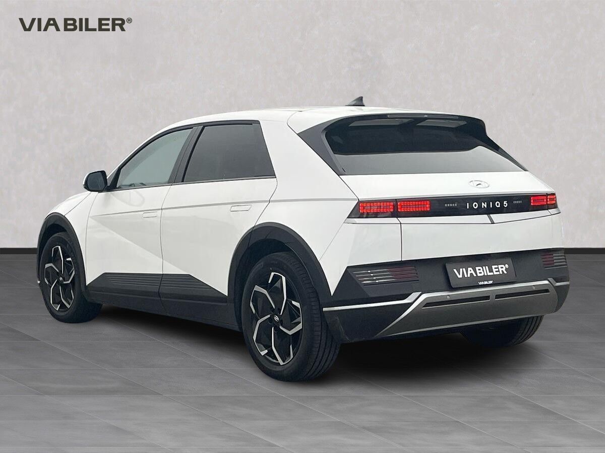 Hyundai Ioniq 5 Electric 77,4 kWh Essential 229HK 5d Aut.