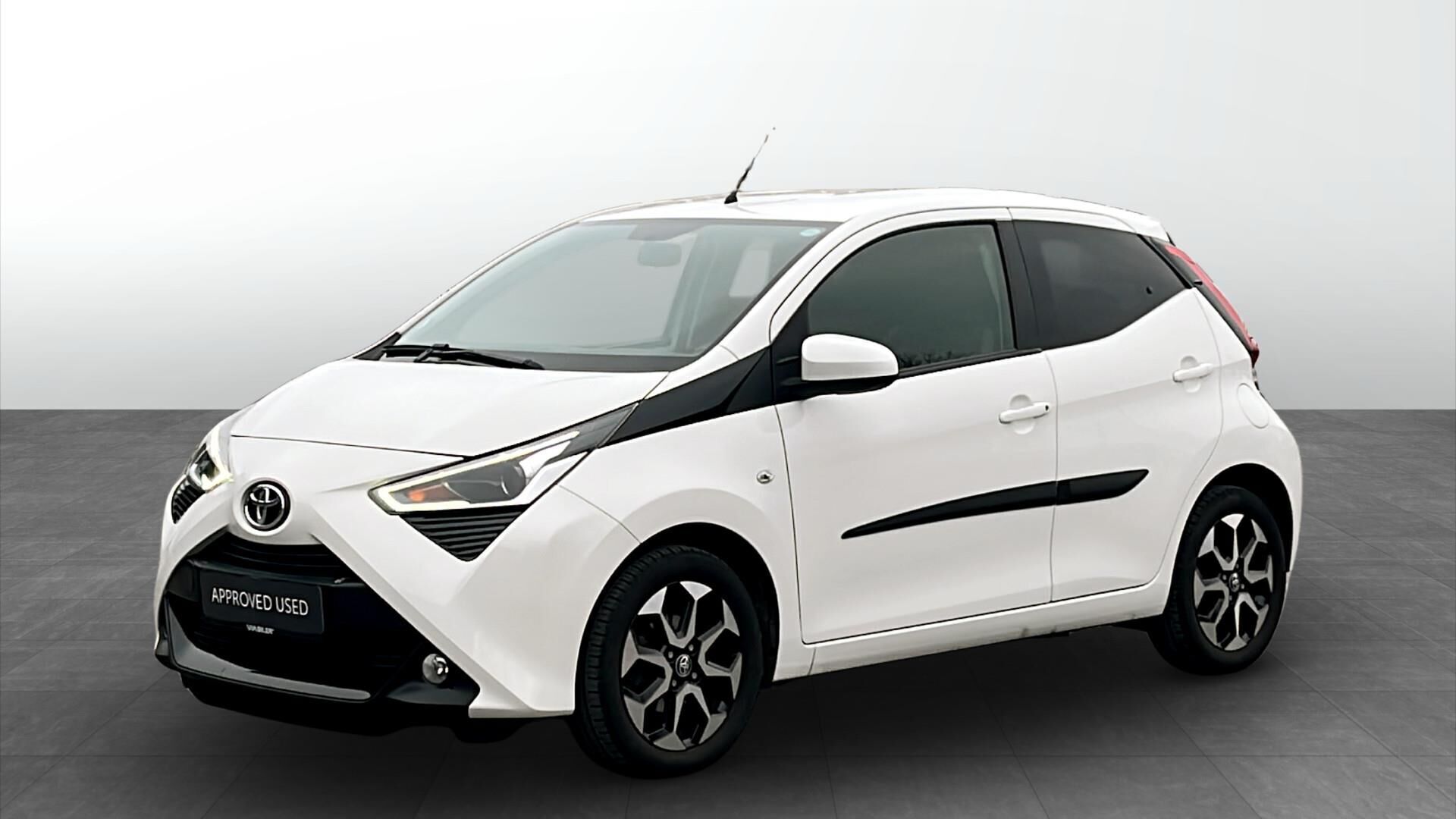 Toyota Aygo 1,0 VVT-I X-Press 72HK 5d