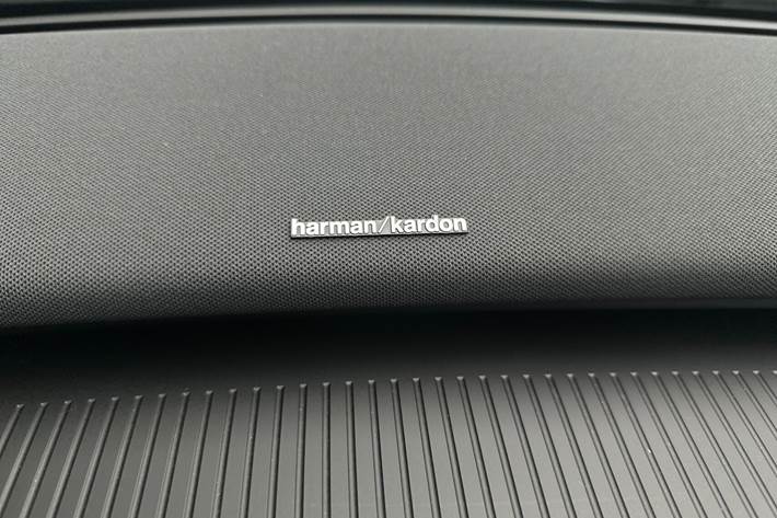 Grå Volvo EX30 fra 2024