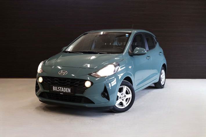 Grøn Hyundai i10 fra 2022