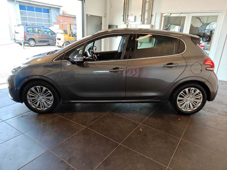 Peugeot 208 1,2 PureTech 82 Allure Sky