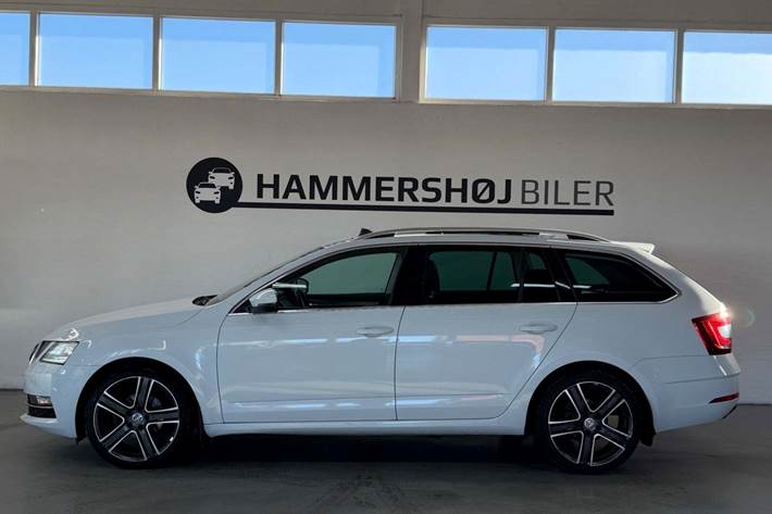Hvid Skoda Octavia fra 2018